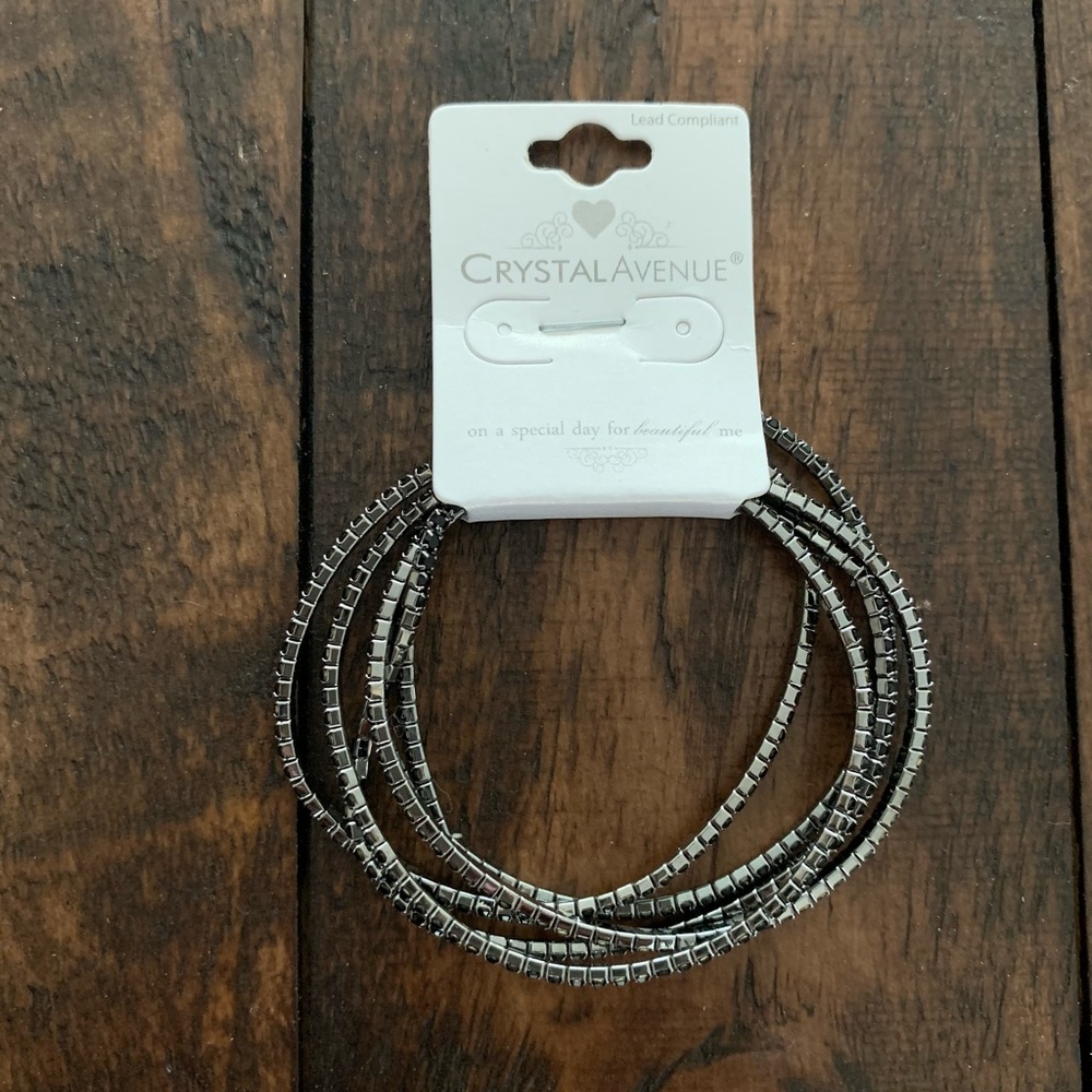 Stretchy bracelet